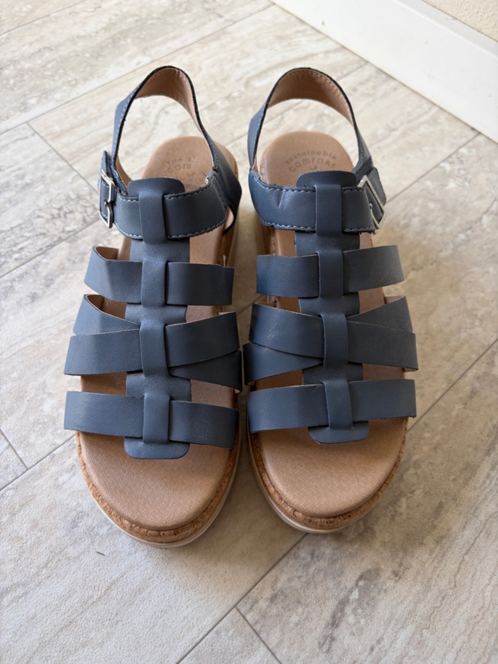 Dr Scholls Women's Strappy Fisherman Sandals in Slate Blue size 8.5